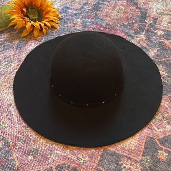 Vintage Accessories - Marcus Adler New York Black Hat - One Size